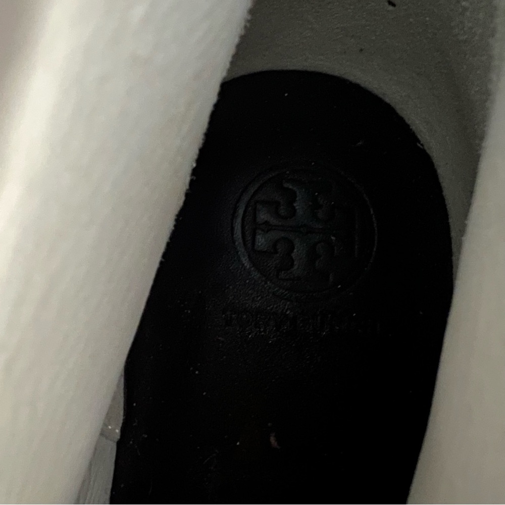 Tory Burch Bergen Leather Bootie Chukka White - Picture 9 of 9